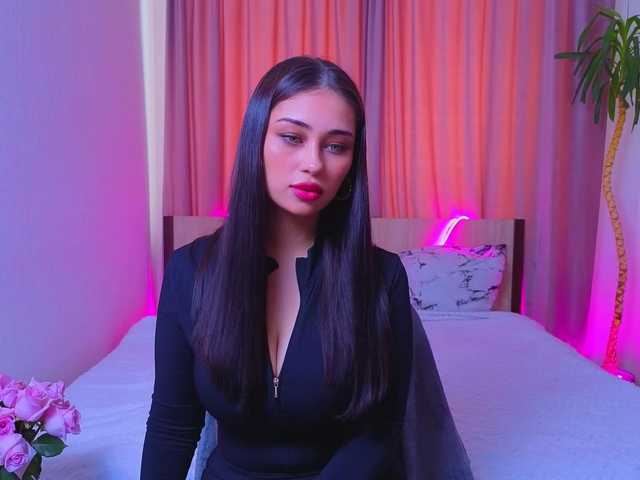 вебка SofiaPlump