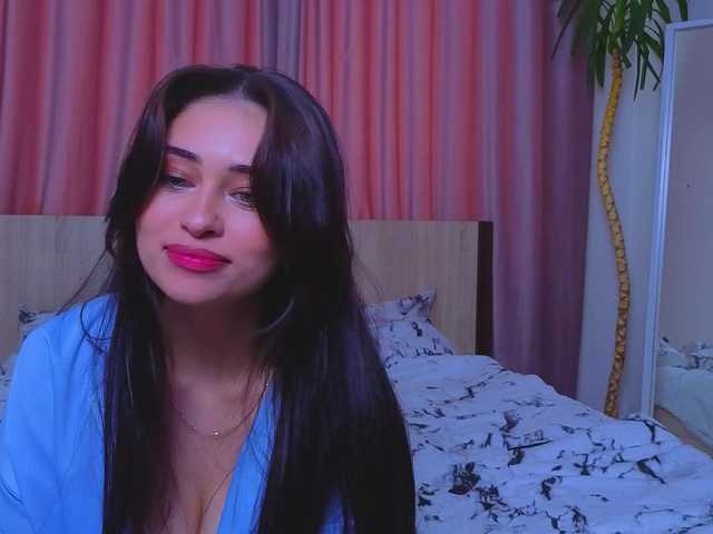 SofiaPlump from BongaCams is Freechat