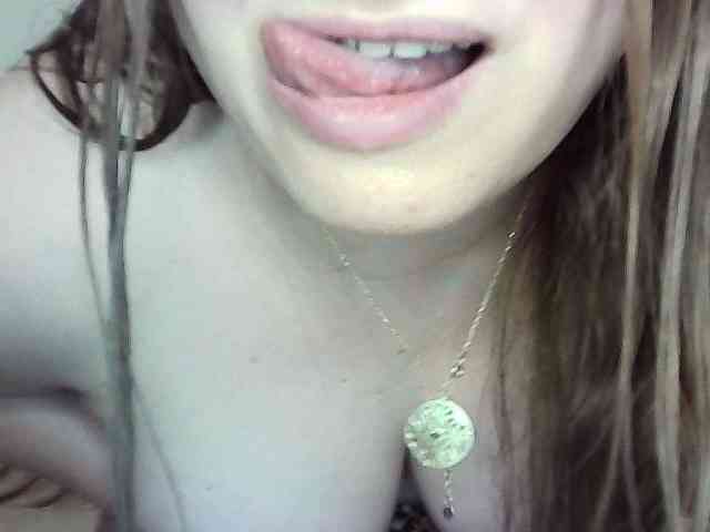 julietteanne28 webcam