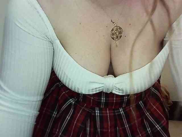 julietteanne28 webcam