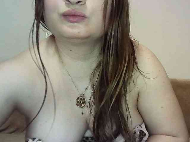 julietteanne28 webcam