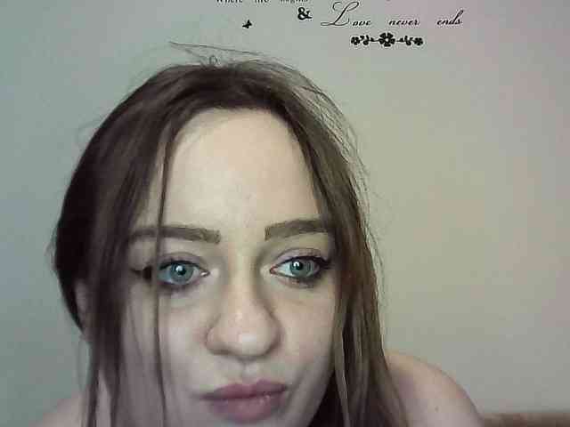 julietteanne28 webcam