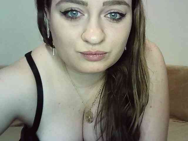 julietteanne28 webcam