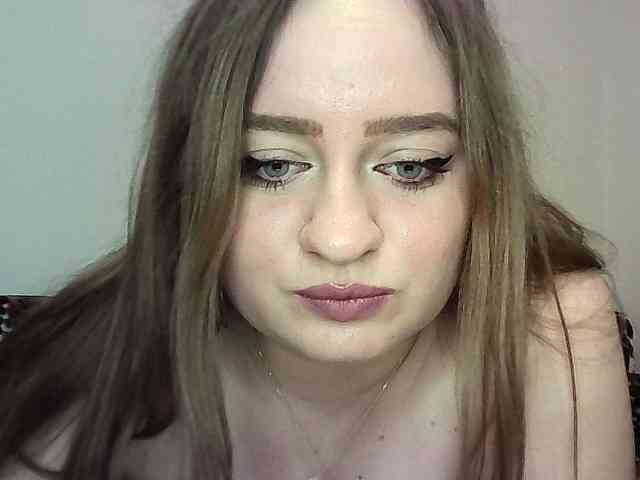 julietteanne28 webcam