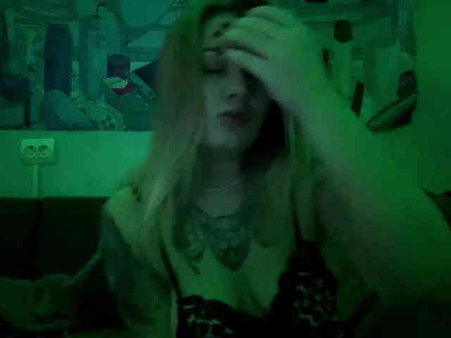 MiguelinaWilcut webcam