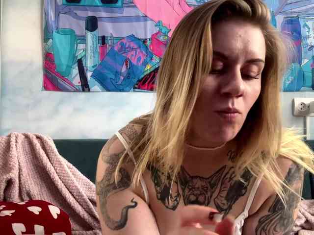 MiguelinaWilcut webcam