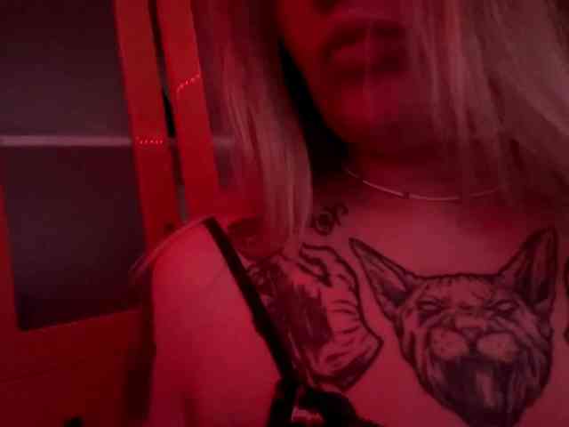 MiguelinaWilcut webcam