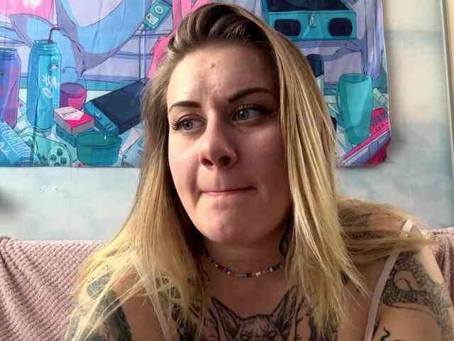 MiguelinaWilcut webcam