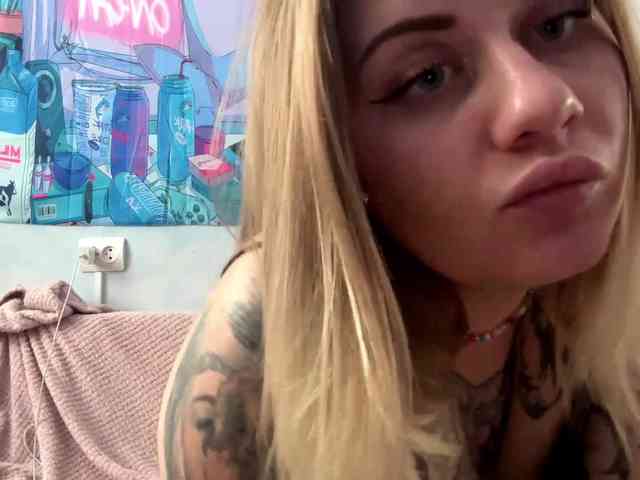 MiguelinaWilcut webcam