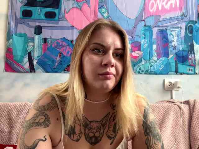 MiguelinaWilcut webcam