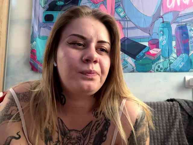 MiguelinaWilcut webcam