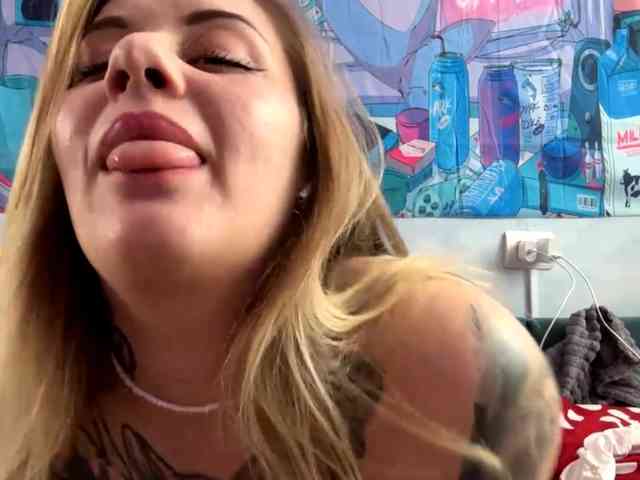 MiguelinaWilcut webcam