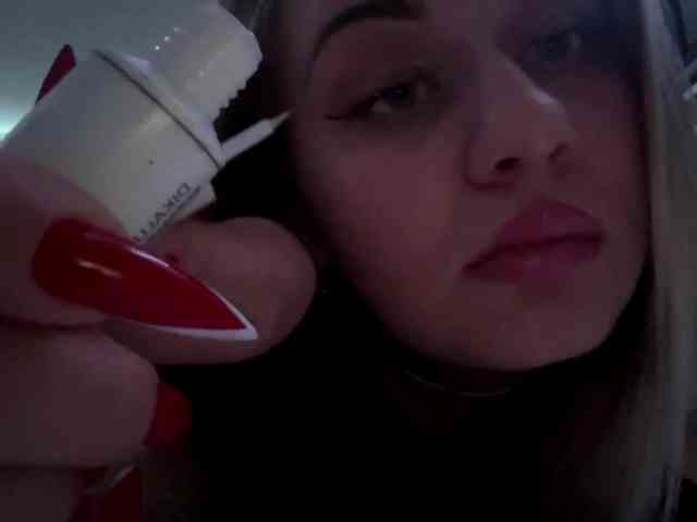 MiguelinaWilcut Live Webcam on BongaCams