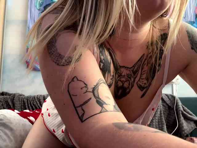 MiguelinaWilcut webcam