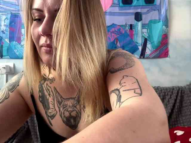 MiguelinaWilcut webcam