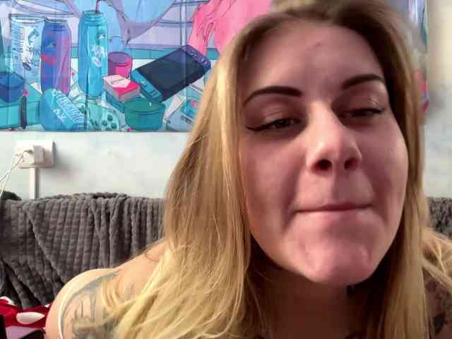 MiguelinaWilcut webcam