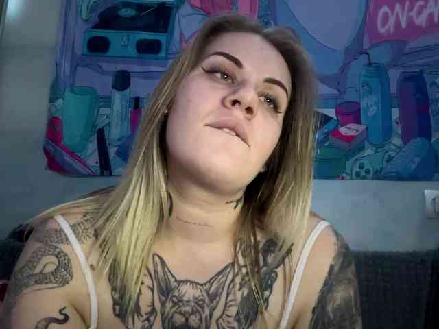 MiguelinaWilcut webcam