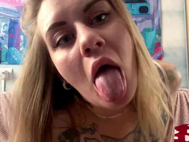 MiguelinaWilcut webcam