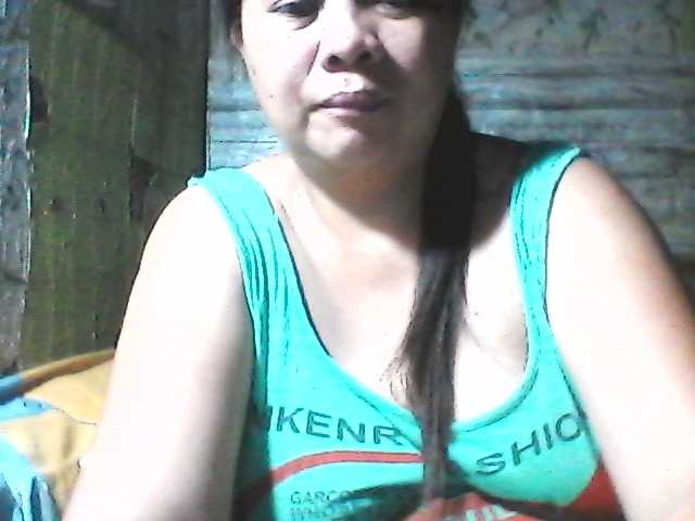 le modèle sweetthoney09 est en webcam porno dans un show sur le site bongacams, il possède les tags suivants: Asian,Brunette,Trimmed