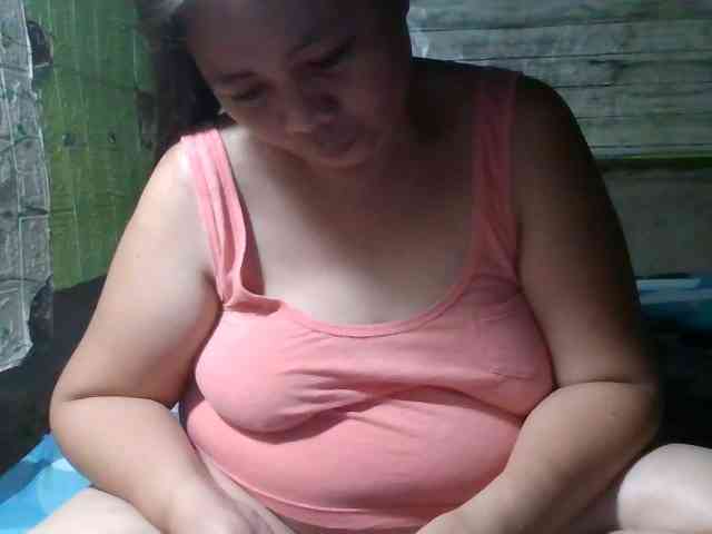 sweetthoney09 webcam