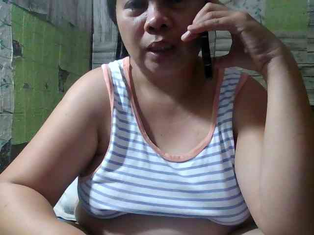 sweetthoney09 webcam