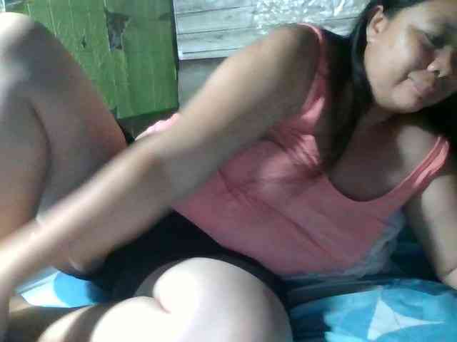 sweetthoney09 webcam