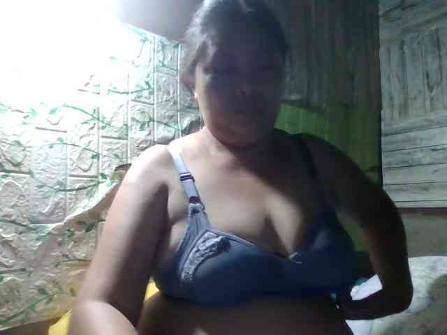 sweetthoney09 webcam