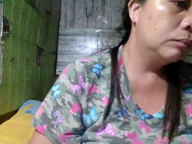 sweetthoney09 webcam