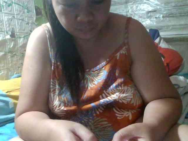 sweetthoney09 webcam