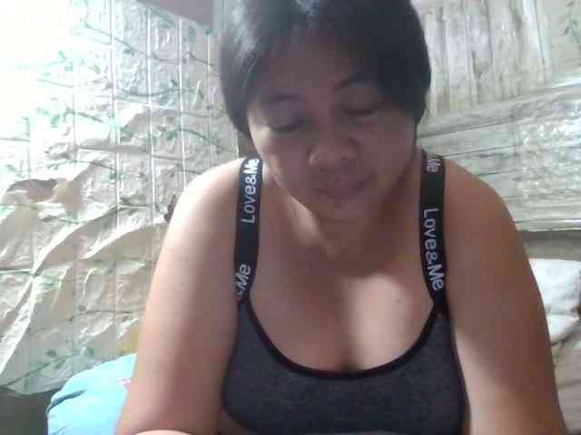 sweetthoney09 webcam