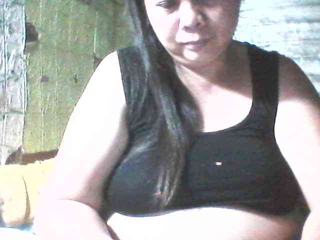 sweetthoney09 webcam