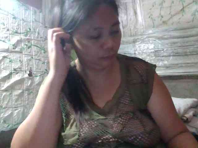 sweetthoney09 webcam