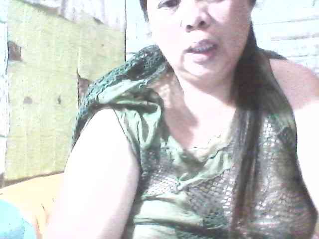 sweetthoney09 webcam