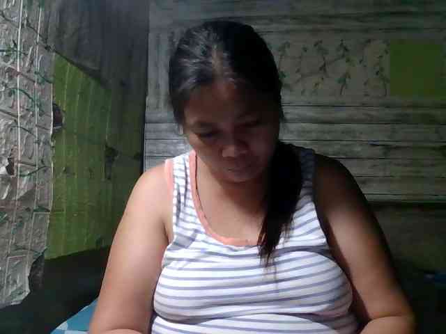 sweetthoney09 webcam