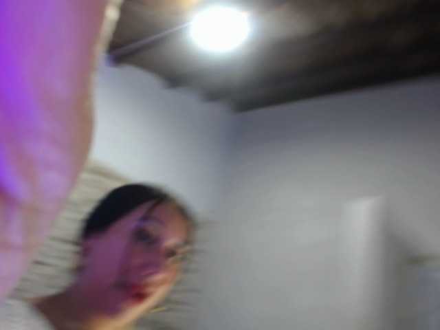 paula-ross's BongaCams show and profile