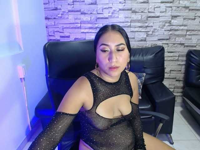 paula-ross's BongaCams show and profile
