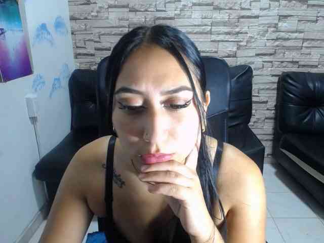 paula-ross Live Webcam on BongaCams