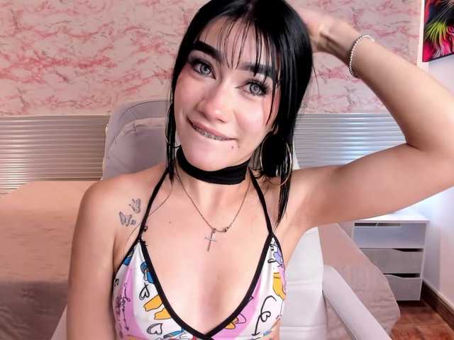 mia-velvet's BongaCams show and profile