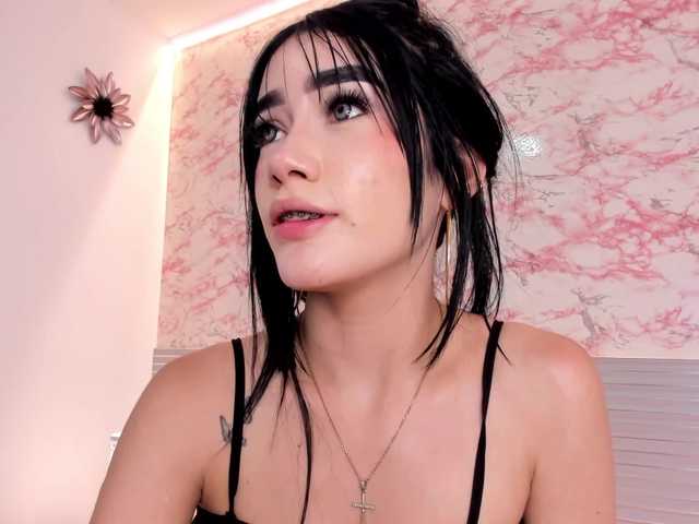 mia-velvet's BongaCams show and profile