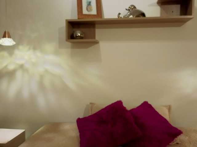 mia-velvet from BongaCams is Freechat