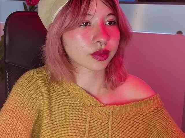 kitty-Gang- Live Webcam on BongaCams