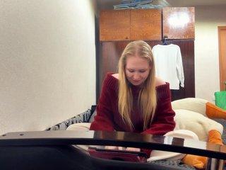 MaribethUra Porn Show