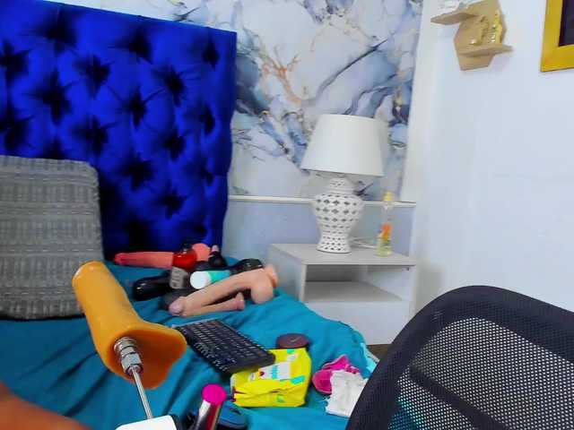 EBONY-SWEEET's BongaCams show and profile