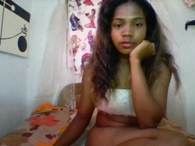 Inayah — Naked 60 . puSSY 30 , Ass 25 , boobs 20 , Squirt 100