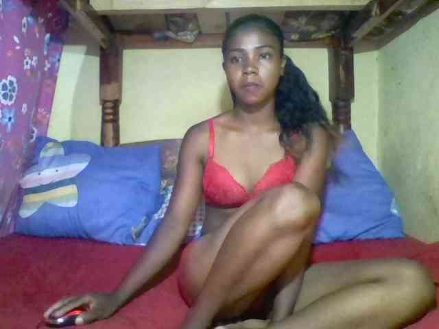 Inayah Live Webcam on BongaCams