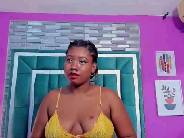 SAMANTA-FOXY Live Webcam on BongaCams