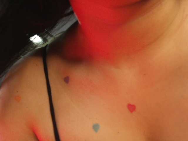 Ariia-Sweett's BongaCams show and profile