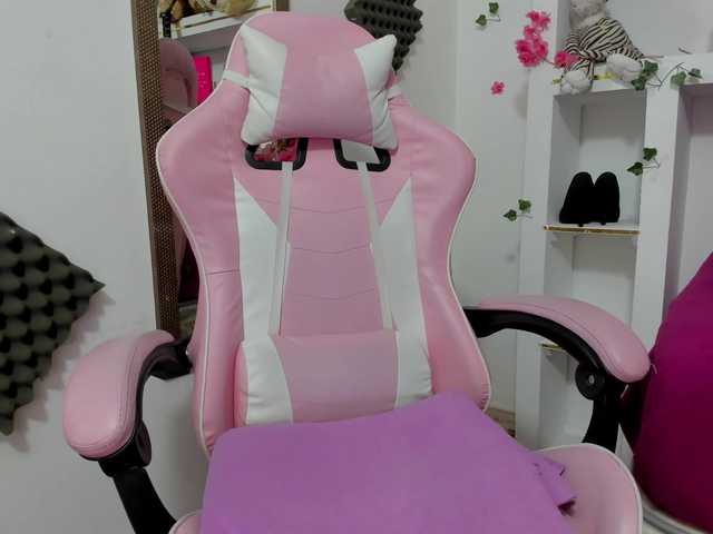 maylirose's BongaCams show and profile