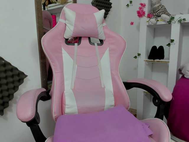 maylirose's BongaCams show and profile