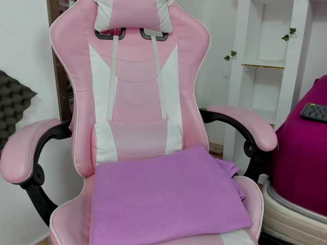 maylirose's BongaCams show and profile